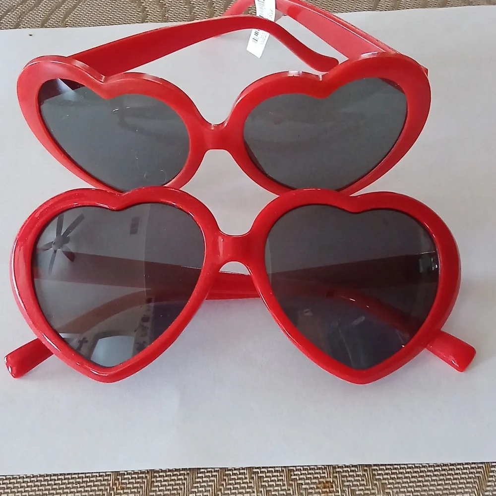 2 Heart-Shaped Red Kids Sunglasses